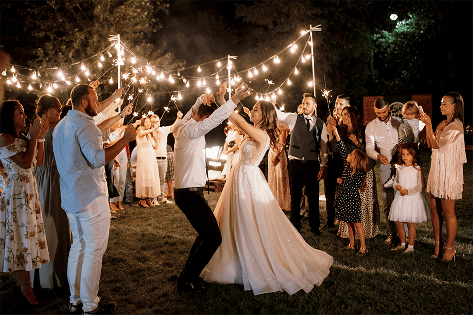 Wedding guests — guest list management